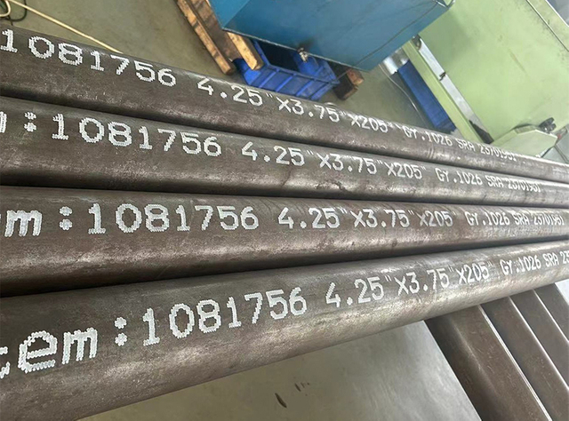 DIN2391 St35 St45 St52 Холоднотянутая бесшовная прецизионная трубка из углеродистой стали